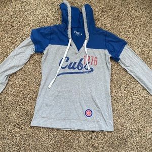 Chicago Cubs long sleeved shirt!